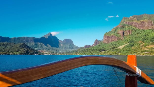 polynesia pour le service de l'université de la Polynésie Française