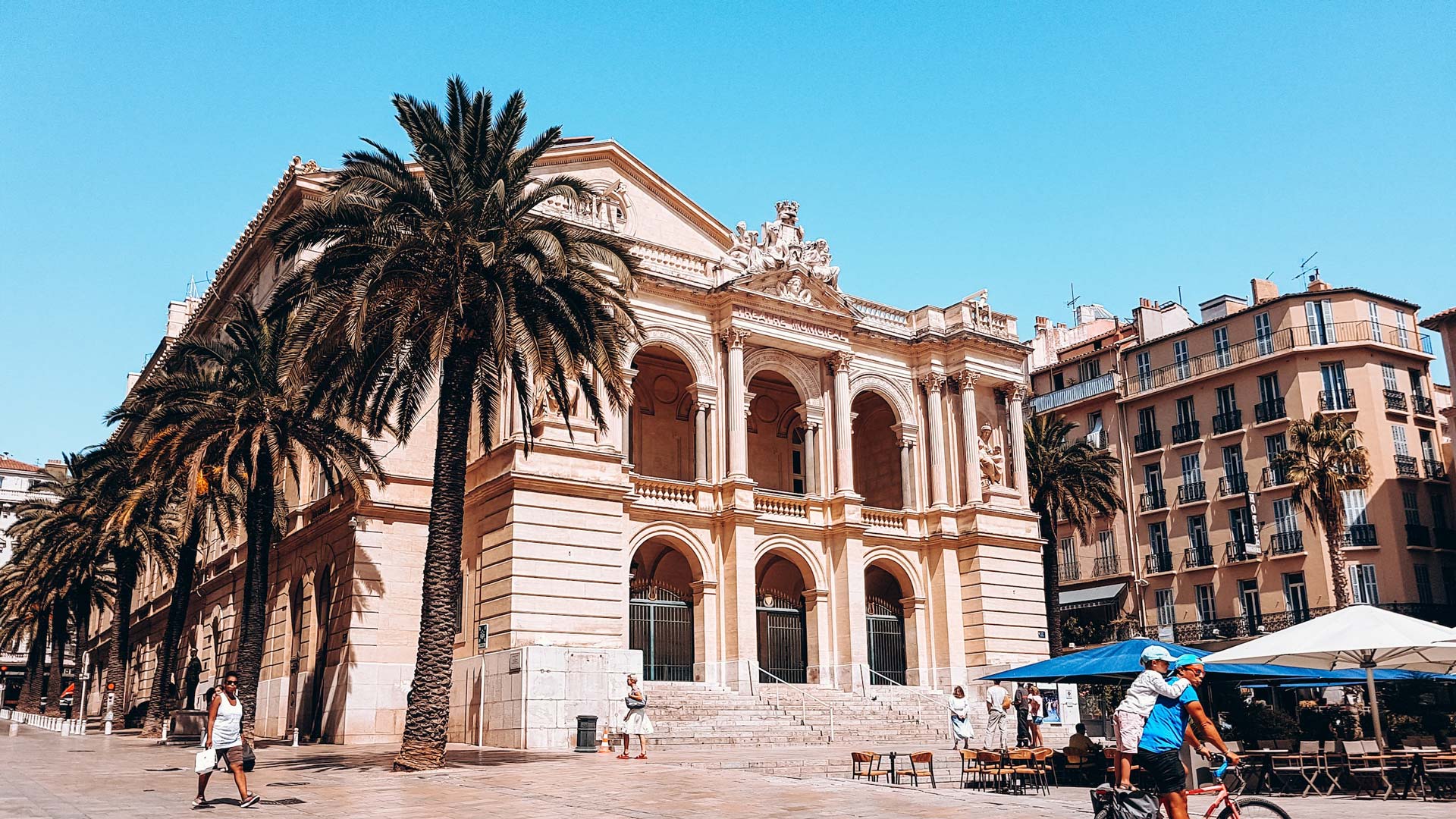 Illustration place de Toulon pour le service de Université de Toulon